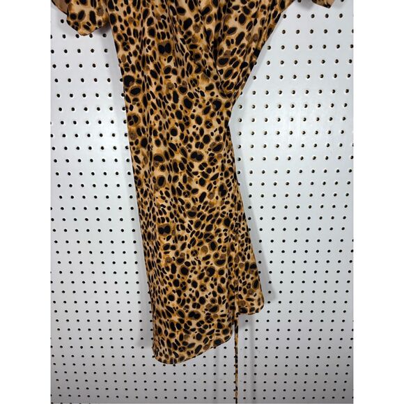 Aritzia Babaton leopard print wallace wrap dress size S - Picture 4 of 10